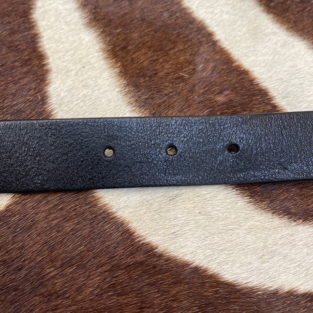 Gucci Black Leather Belt. - Picture 5 of 9